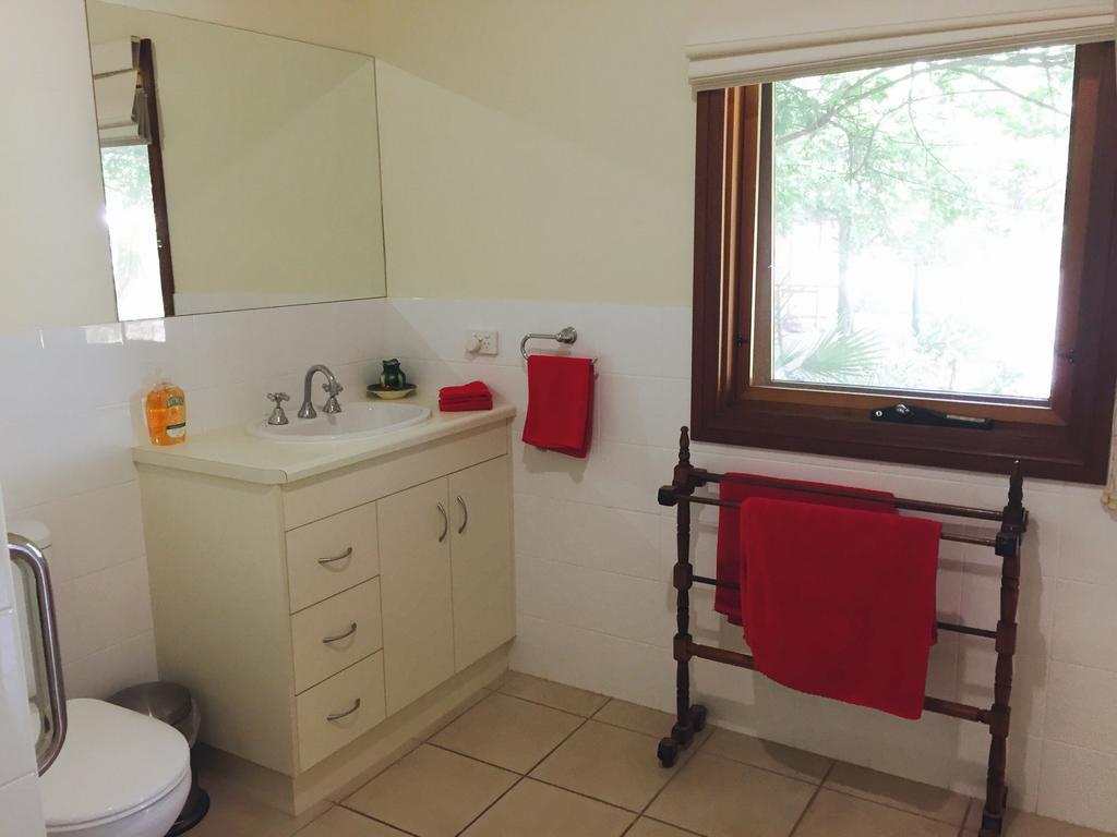 Clarevale Cottage B&B エクステリア 写真